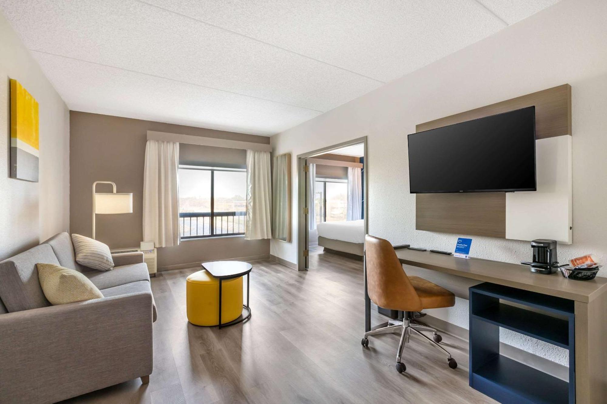 Comfort Inn & Suites Arlington Heights - Buffalo Grove Εξωτερικό φωτογραφία