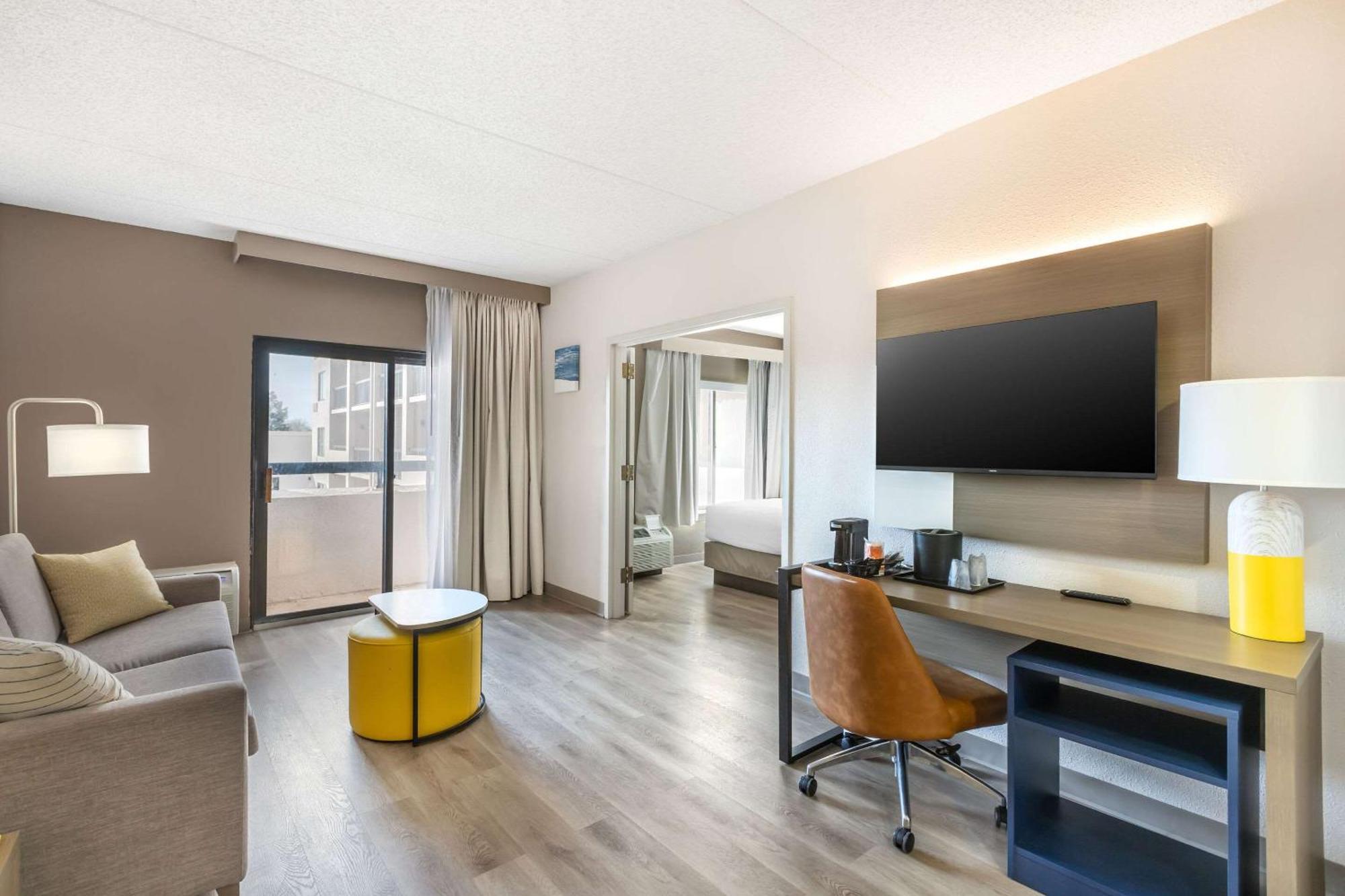 Comfort Inn & Suites Arlington Heights - Buffalo Grove Εξωτερικό φωτογραφία